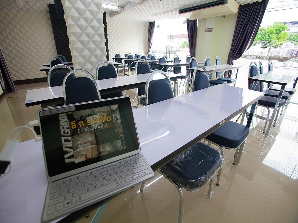 Md Grand Hotel Nakhon Nakhon Si Thammarat Exteriér fotografie